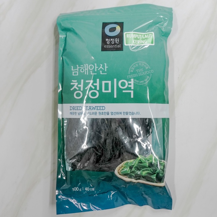 

Diskon Rumput Laut Kering Daesang Miyeok 100gr Korean Seaweed Chung Jung One