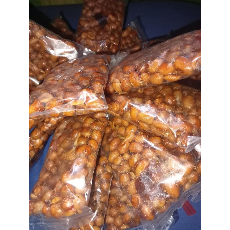 

balado/kacang/kedelai/pedas/manis/gurih/isi25pcs