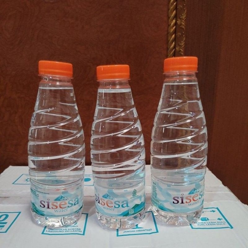 

SiSeSa water air mineral enak sehat murah 330 ML