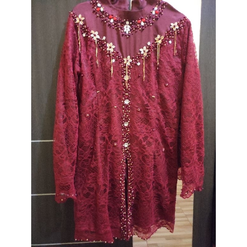 Kebaya payet izara batik