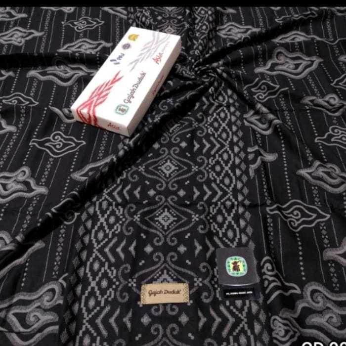 KAIN SARUNG GAJAH DUDUK ASIA KEMBANG BLACK ( HITAM )