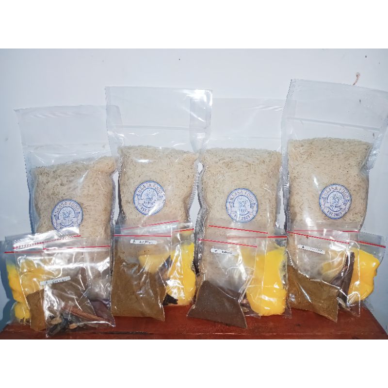 

Beras Basmati 1 kg Lengkap Dengan Bumbu