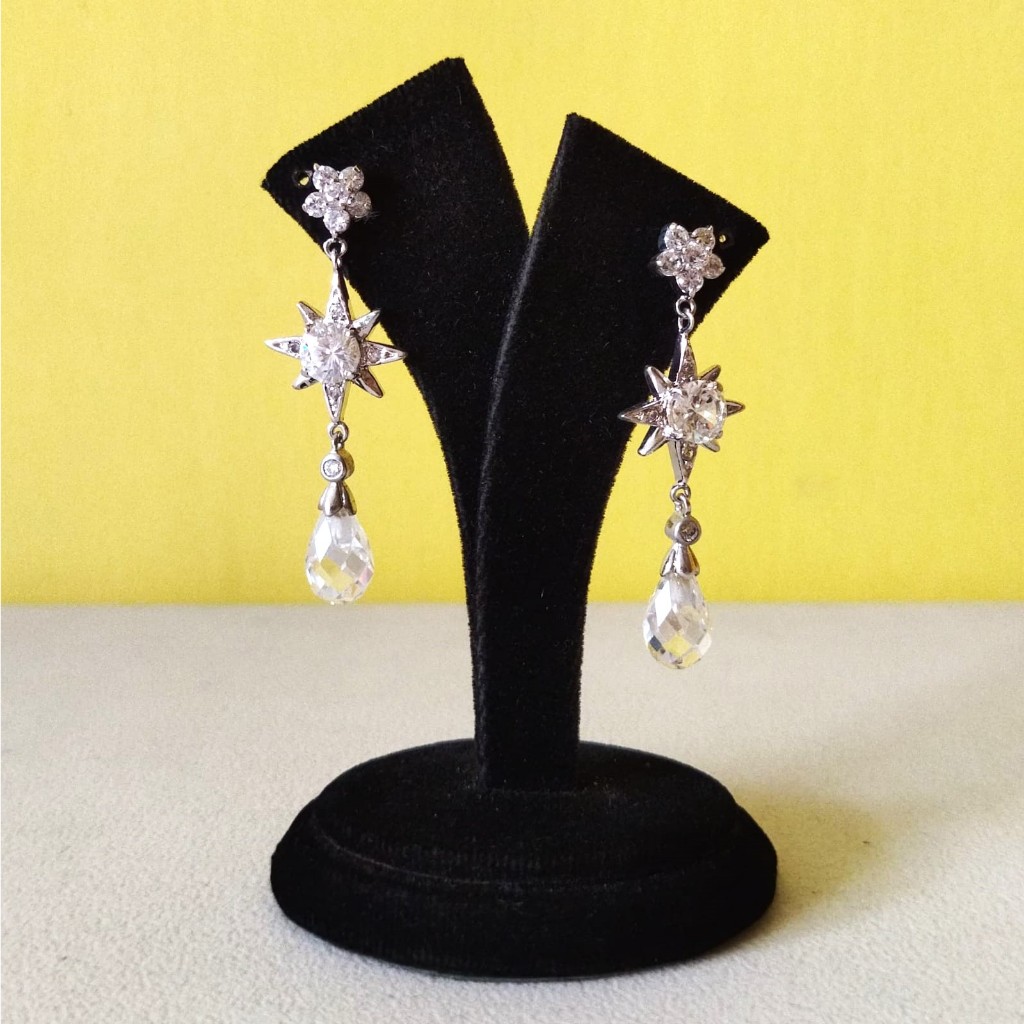 ANNYEONG HASEYO GIFT SHOP | Anting Perak Panjang | Silver Earrings | Titanium | Panjang 4.5 cm