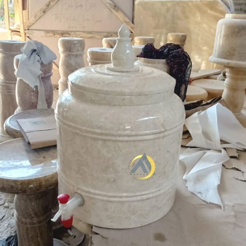 Guci tempat galon lengkap dengan tutup bahan batu marmer putih kilap