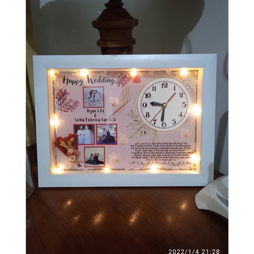 MODEL UUN560 Frame 3D Premium Paling Jumbo LAMPU LED+JAM nyala/Pigura/Bingkai/35x25cm/Figura/Buket f