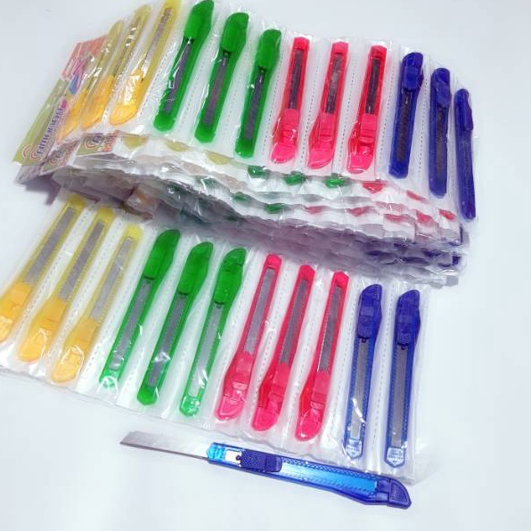 

Best Produk CUTTER 12pcs CUTTER KECIL KEMASAN RENCENG GROSIR Harga Termurah