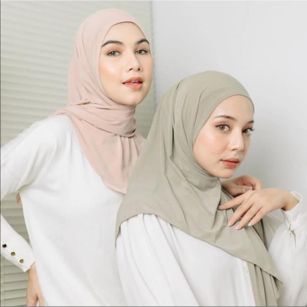 Jilbab Segiempat Wolfis / Woolpeach 110 x 110 Premium