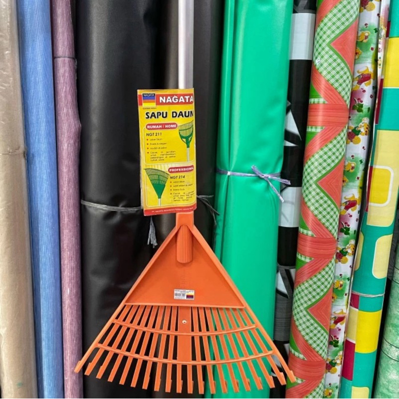 Sapu Daun Nagata NGT-211