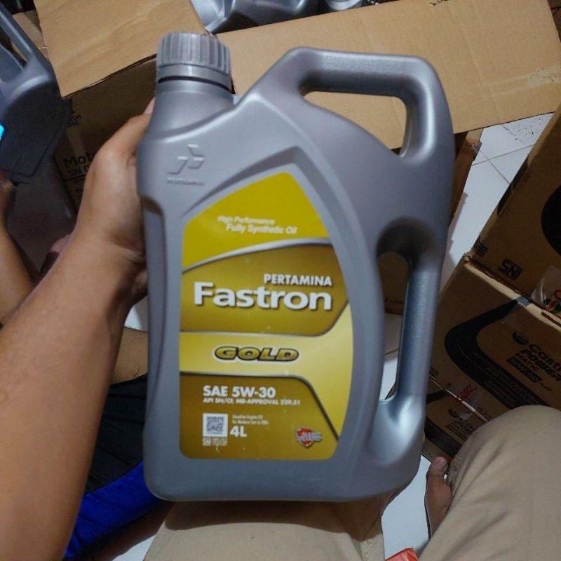FASTRON GOLD 5W-30 GALON 4 LITER. ORIGINAL DIJAMIN