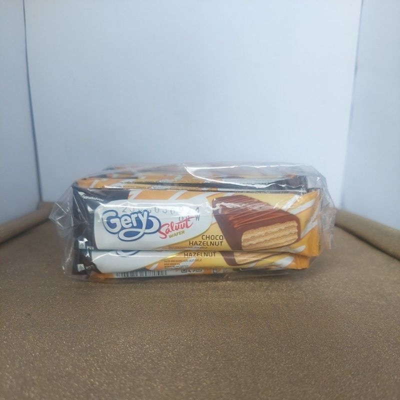 

Gery Saluut Salut GarudaFood Garuda wafer @6gr isi 24pcs