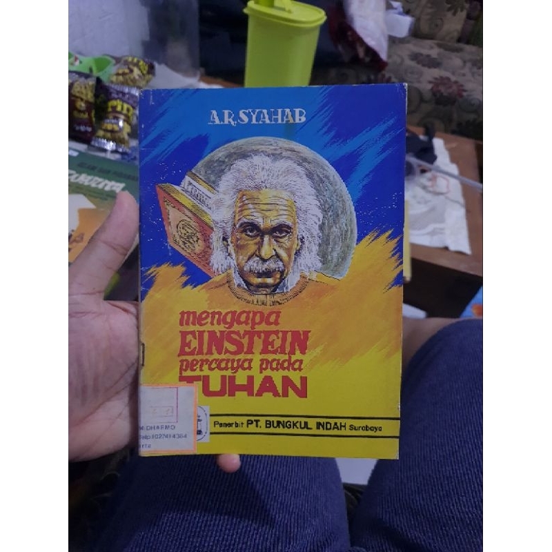 Mengapa Einstein Percaya pada Tuhan