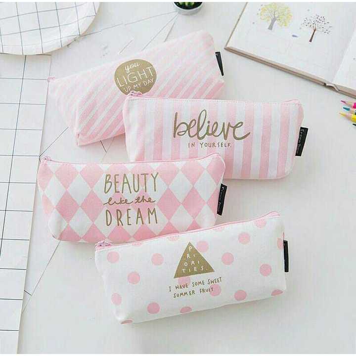 

Jouyou corner | Tempat Pensil Pinky Tempat pensil murah lucu tempat pensil aesthetic kotak pensil lucu unik tempat pensil unik pinky kotak pensil motif lucu unik aesthetic atk lucu unik murah tempat pensil motif lucu aesthetic unik murah