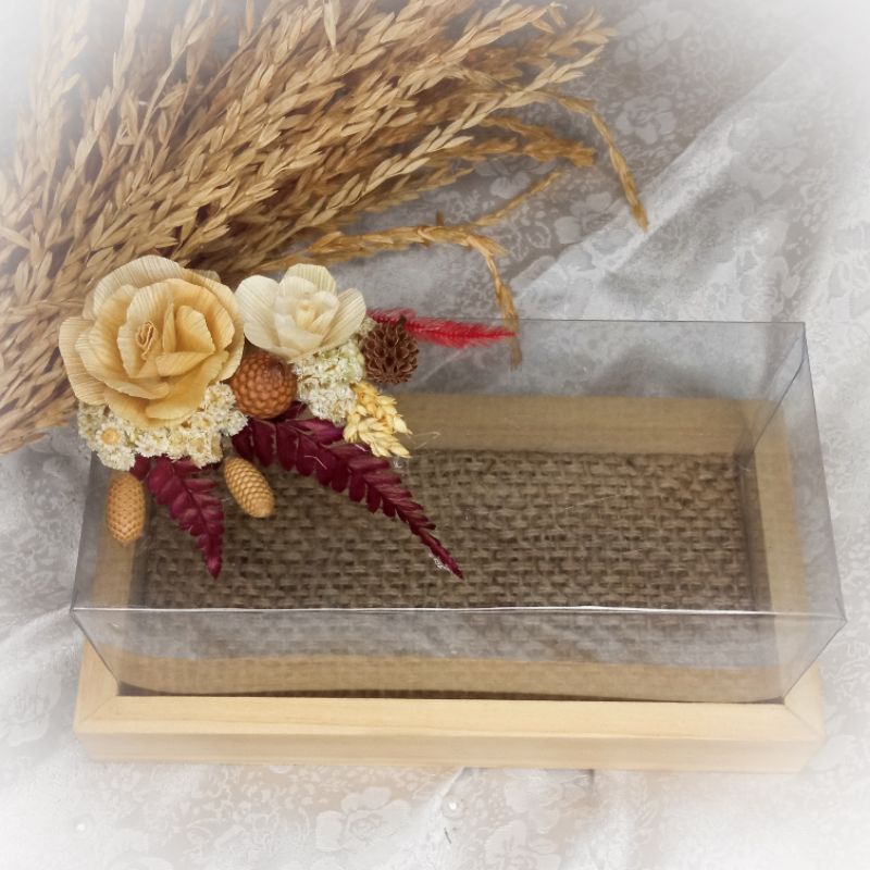 Kotak mahar uang seserahan pernikahan tutup mika