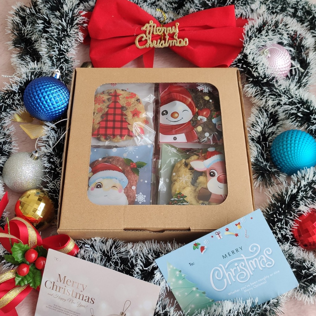 

Hampers Soft Baked Cookies isi 12 pcs