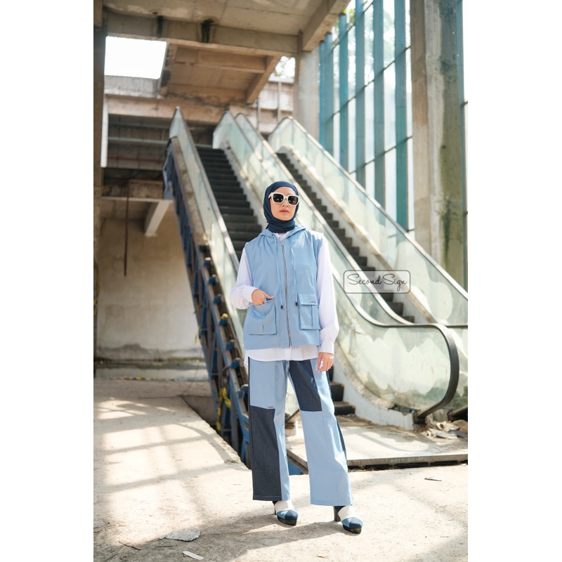 Second Sign Almeira Vest and Kulot Jeans