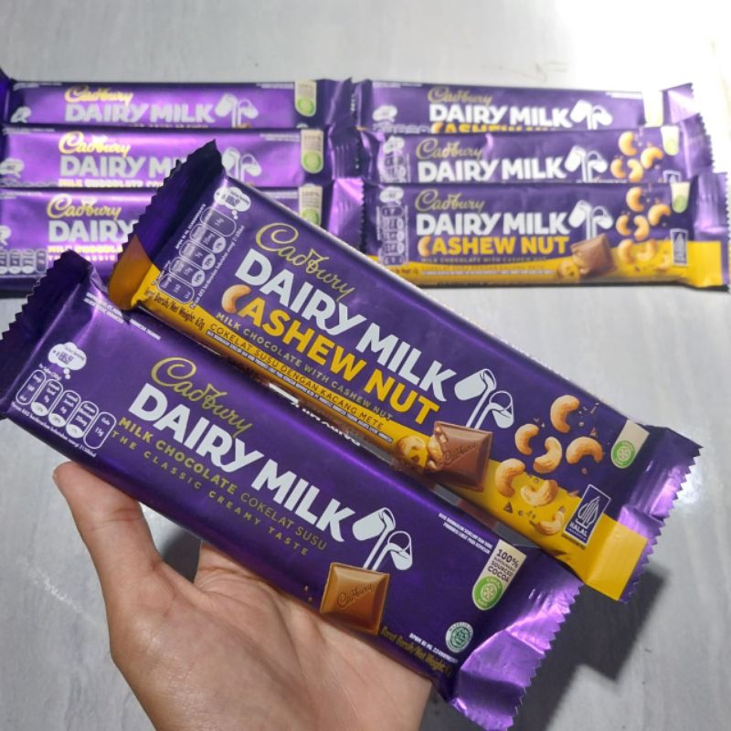 

CADBURY DAIRY MILK/CASHEW NUT 62GR BESAR CHOCOLATE BAR