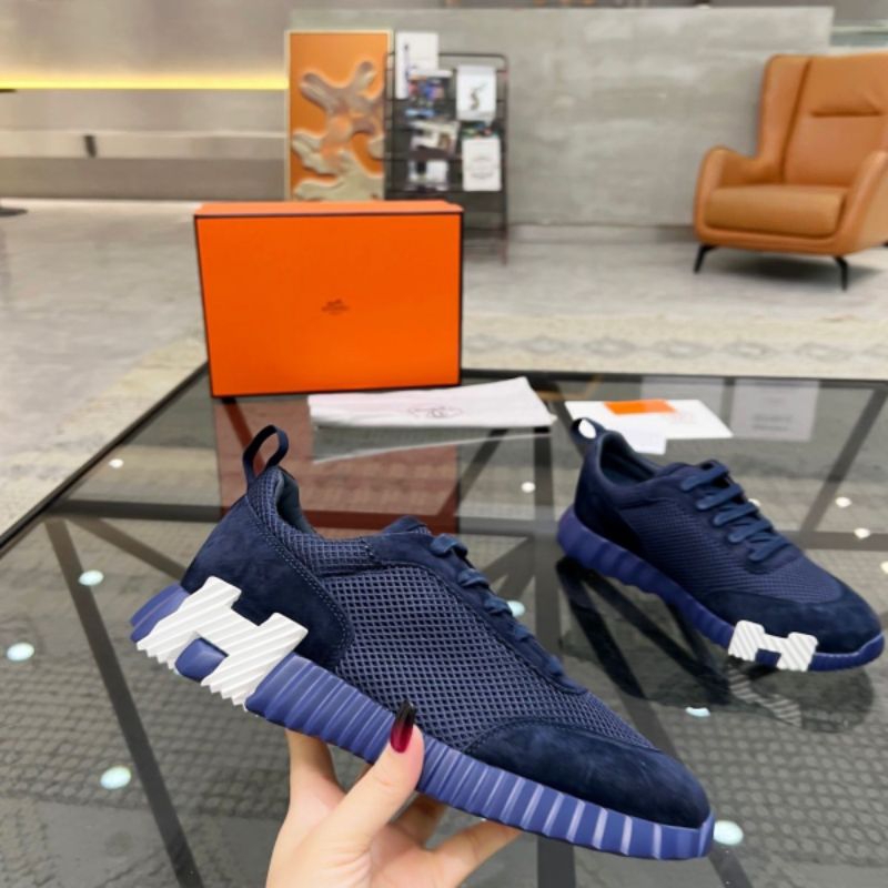 SEPATU SNEAKER PRIA BRANDED IMPORT HM90009