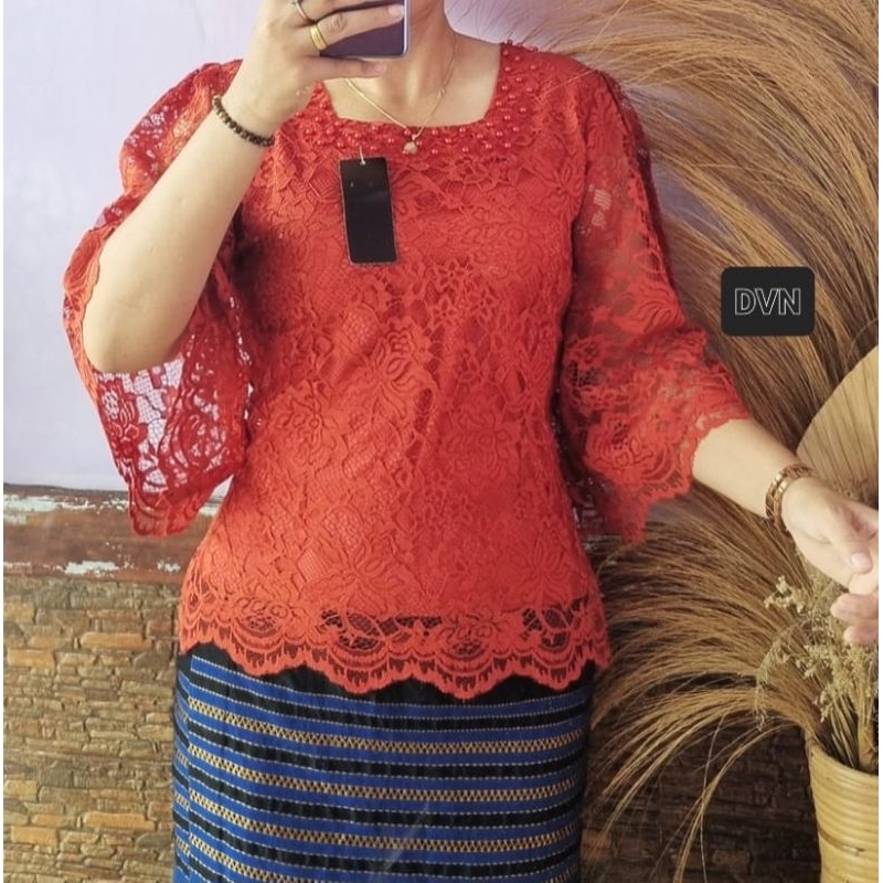 Atasan Blouse Brokat Kebaya