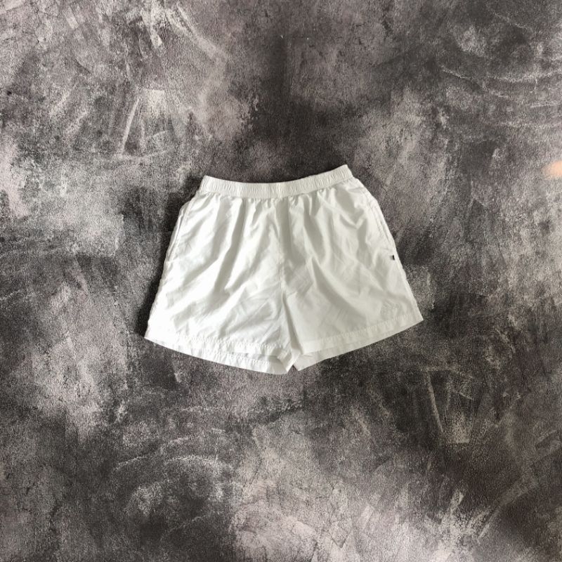 Adidas Celana Pendek Putih