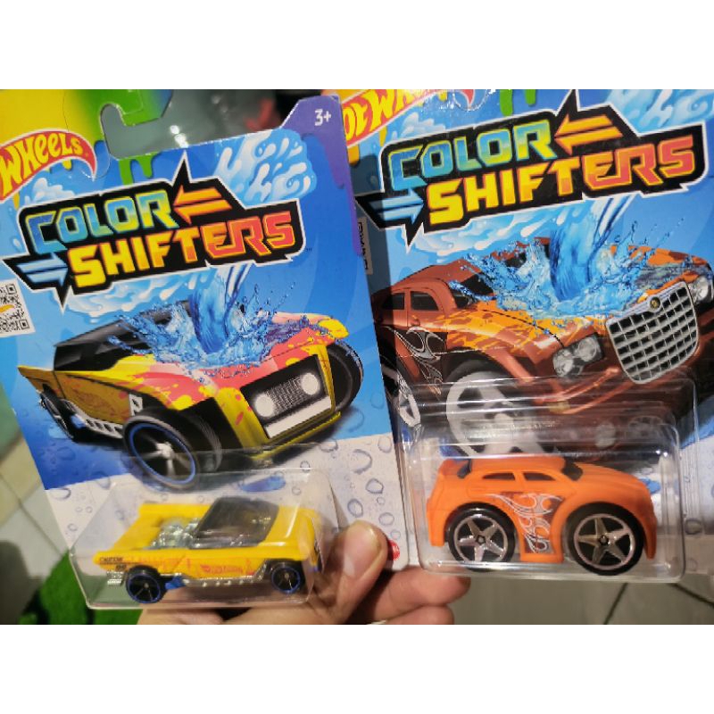 2 jenis hotwheels color shifters