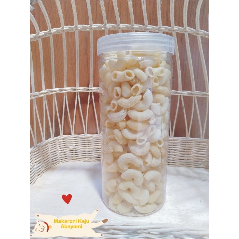 

Makaroni Keju Kemasan Toples Free Bublewrap&Kardus
