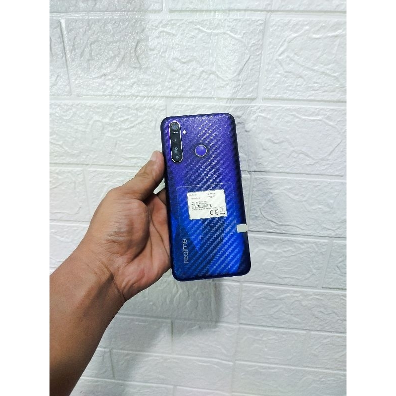 REALME 5 pro ram 8/128 gb lengkap