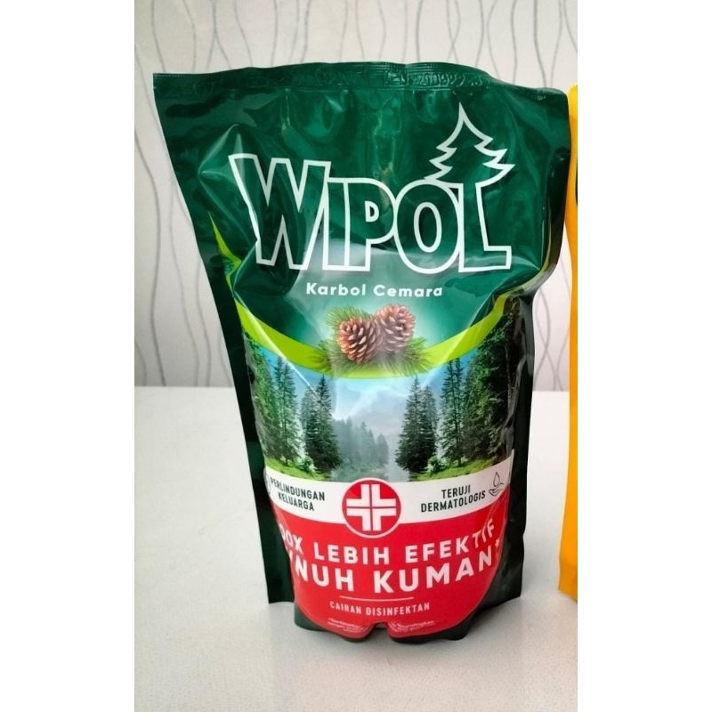 Wipol 750ml