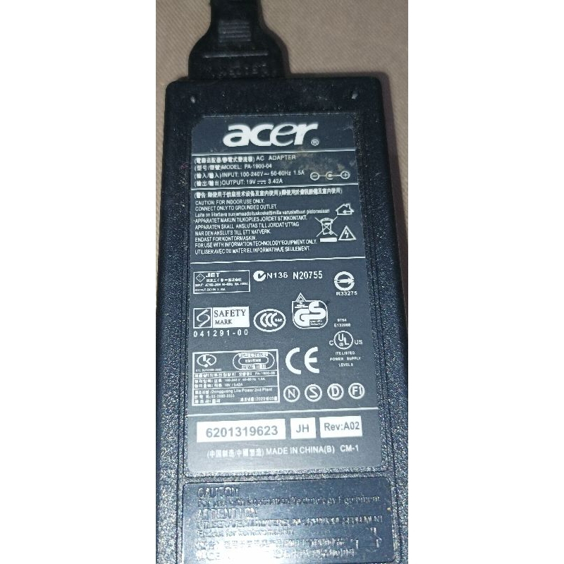 Adaptor charger Acer Aspire Like New