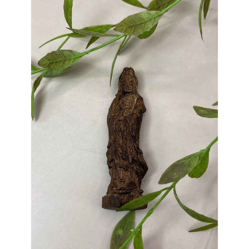 LIONTIN / PENDANT GAHARU UKIR DEWI KWAN IM