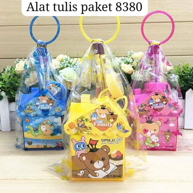 

B@ru EM Alat Tulis Paket 8380 Set Atk Anak Souvenir Kado [128]