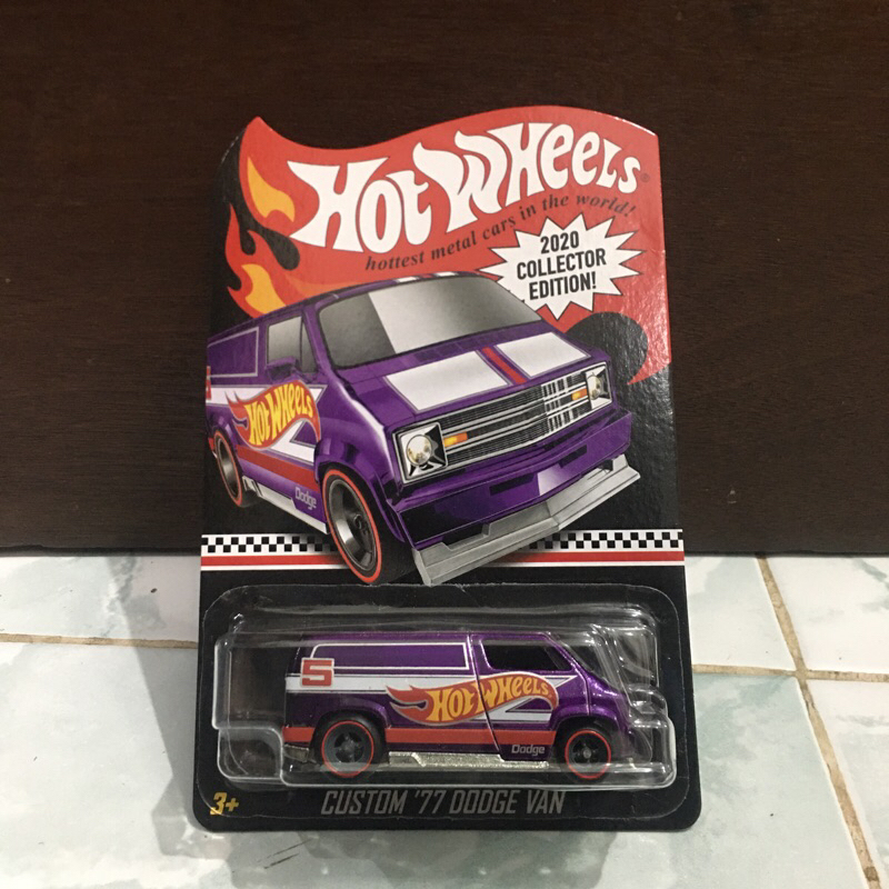 Hot Wheels Mail In ITH Custom ‘77 Dodge Van