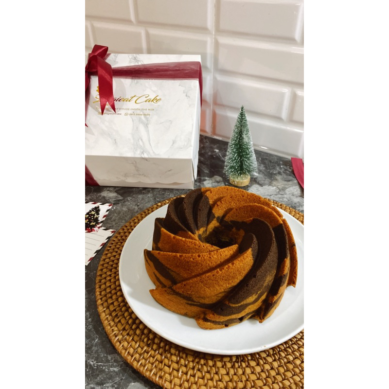 

Hampers Natal & Tahun Baru Marmer Cake