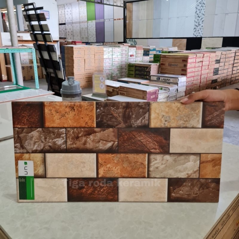 keramik 25x50 dinding kamar mandi/keramik dapur/keramik tiang/keramik motif bata/keramik motif/keram