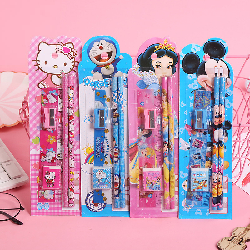 

Set Alat Tulis Anak Sekolah 5 in 1 Penghapus penggaris Pensil Serutan Karakter Lucu Import