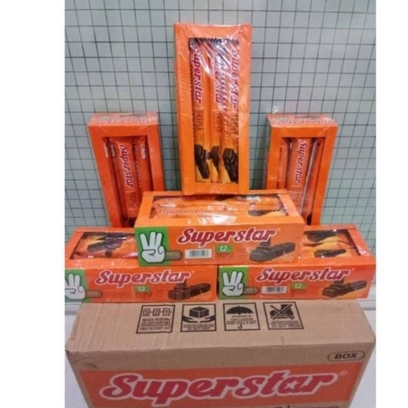 

Wafer Superstars triple coklat per box isi 12 pcs