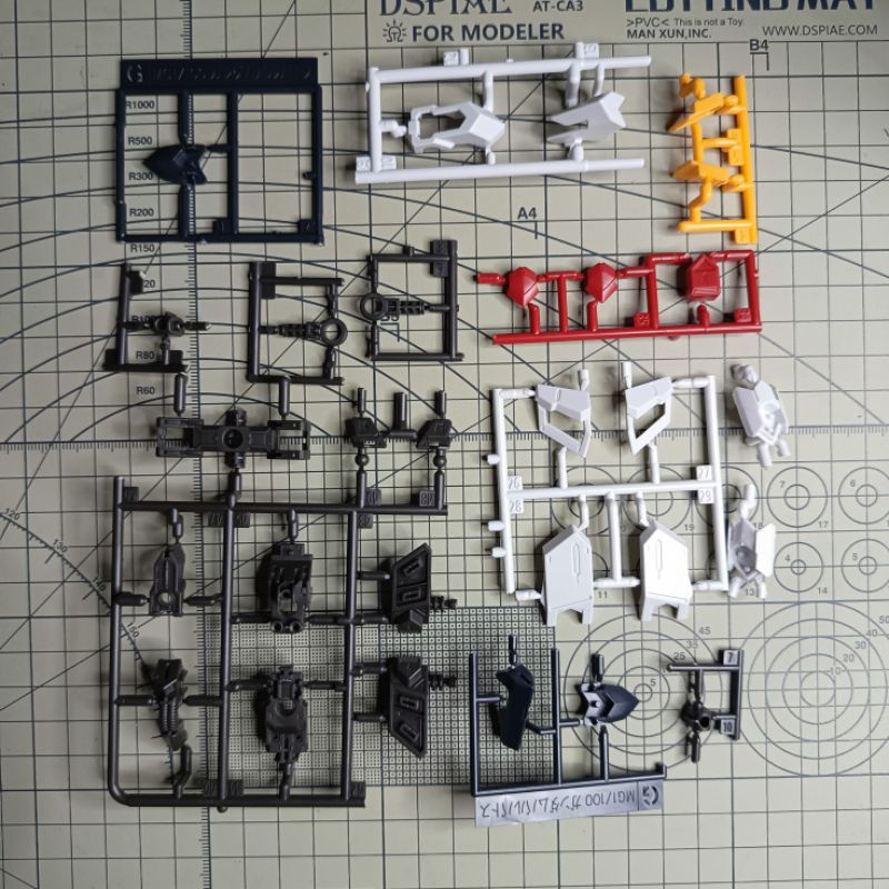 BANDAI MG 1/100 GUNDAM BARBATOS PART WAIST UNIT