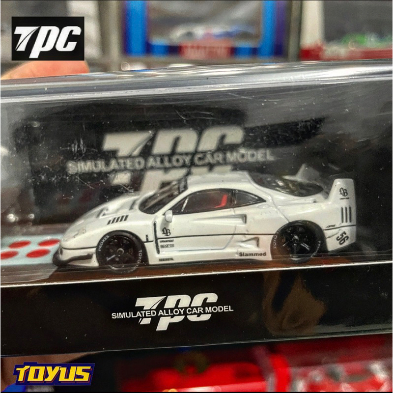 TPC - LBWK Ferrari F40 White With Figure Wood Base