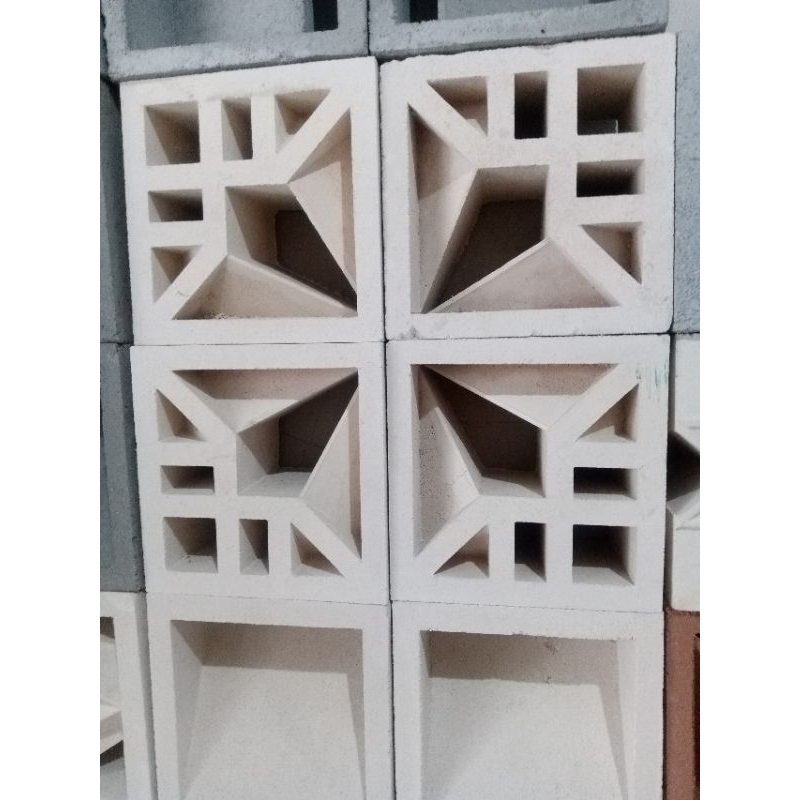 Roster beton minimalis murah, roster motif, roster lubang angin, roster beton warna putih