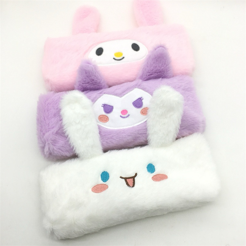 

KOTAK PENSIL BULU SANRIO SELETING
