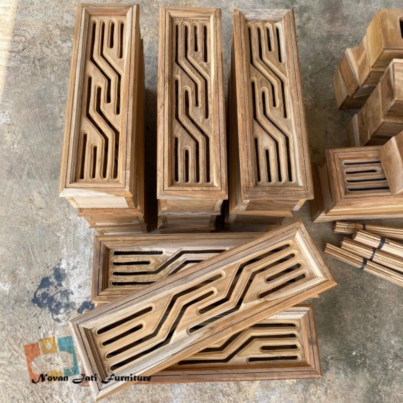 loster minimalis kayu jati - ukuran 15x50