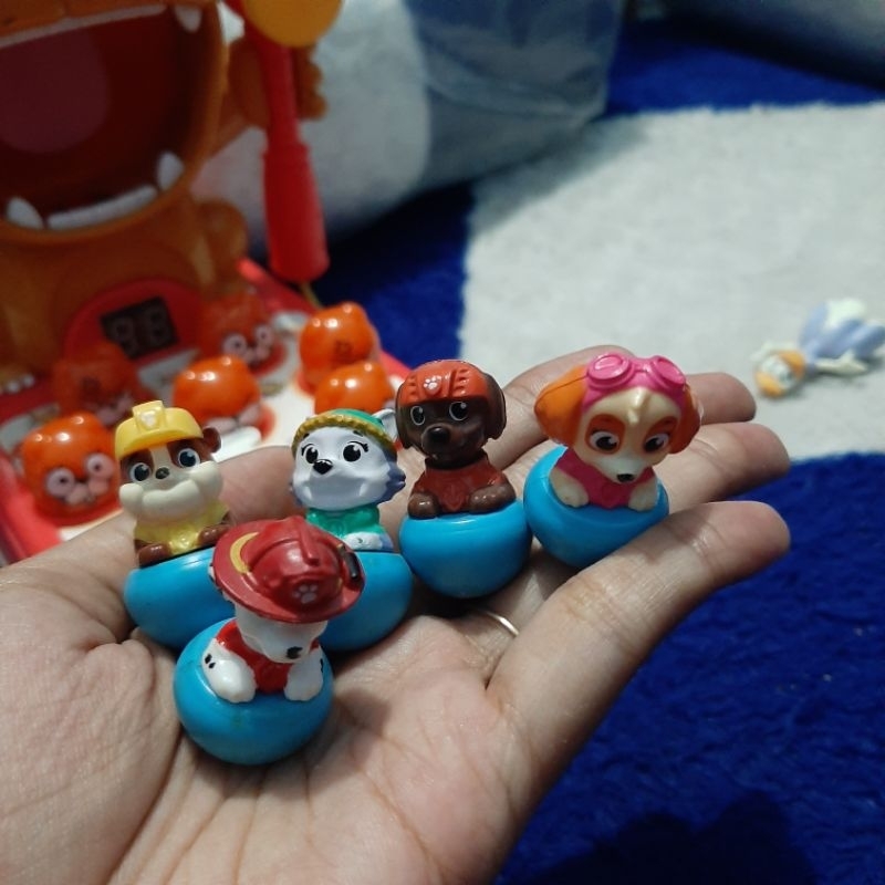 mainan / figure mini dikoleksi paw patrol sml