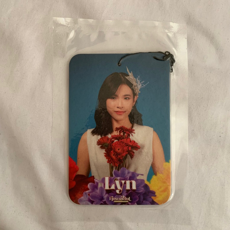 AIR FRESHENER LYN FLOWERFUL JKT48 12TH ANNIVERSARY CONCERT