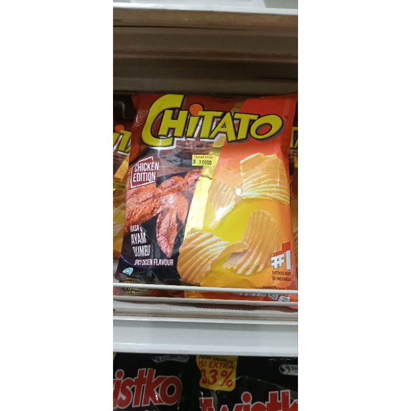 

Chitato Potato Chips - varian Ayam Bumbu Pedas (68 Gram)