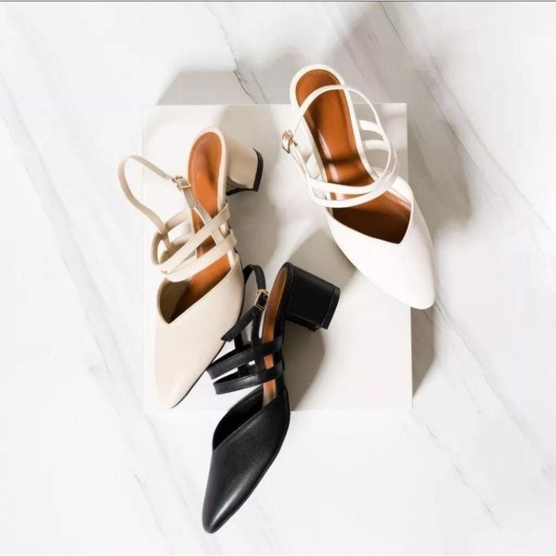 preloved Heels Hitam