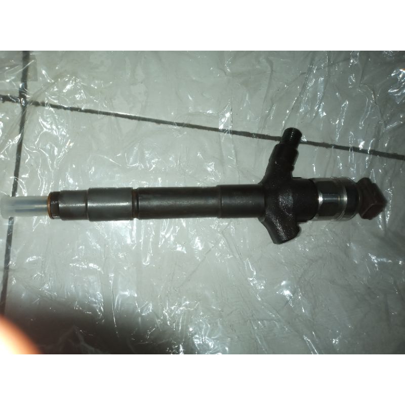 injector Mitsubishi triton