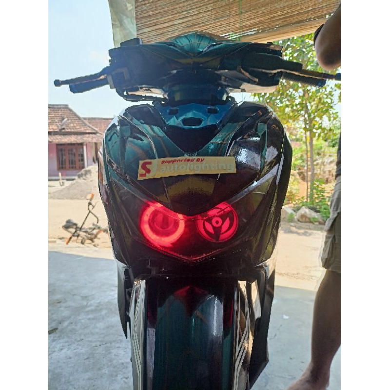 reflektor beat deluxe street custom sharengan