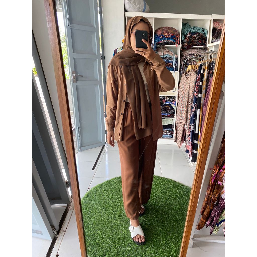 KULOT RAYON BASIC SIZE REGULER WARNA BROKEN WHITE