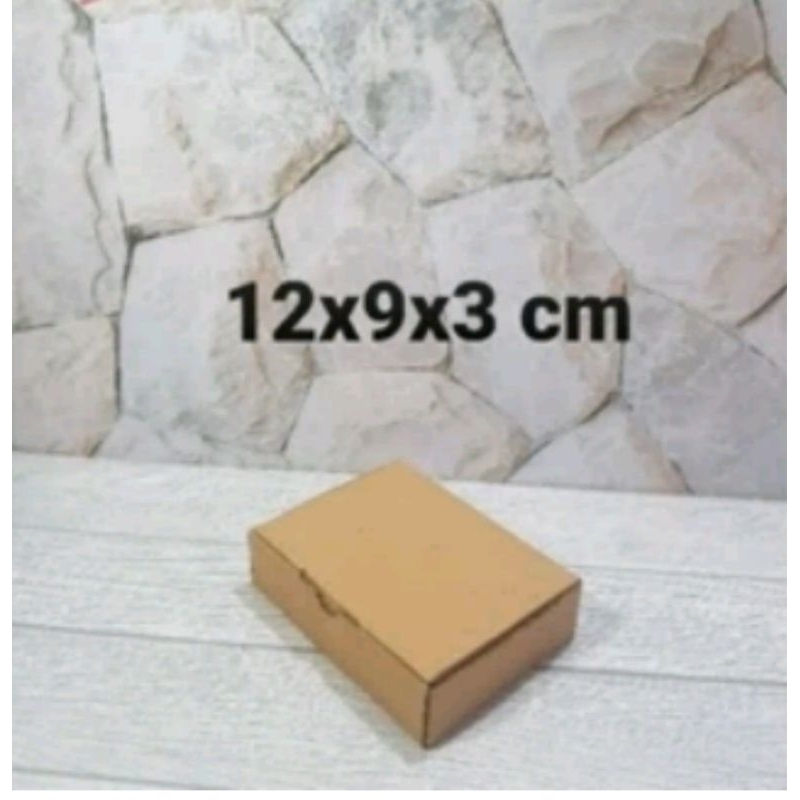 

ARDUS/KARTON/BOX UK 12x9x3CM.............MODEL KARDUS PIZZA