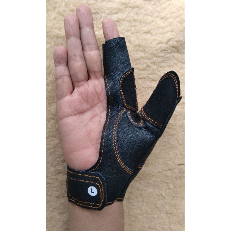 Thumb glove