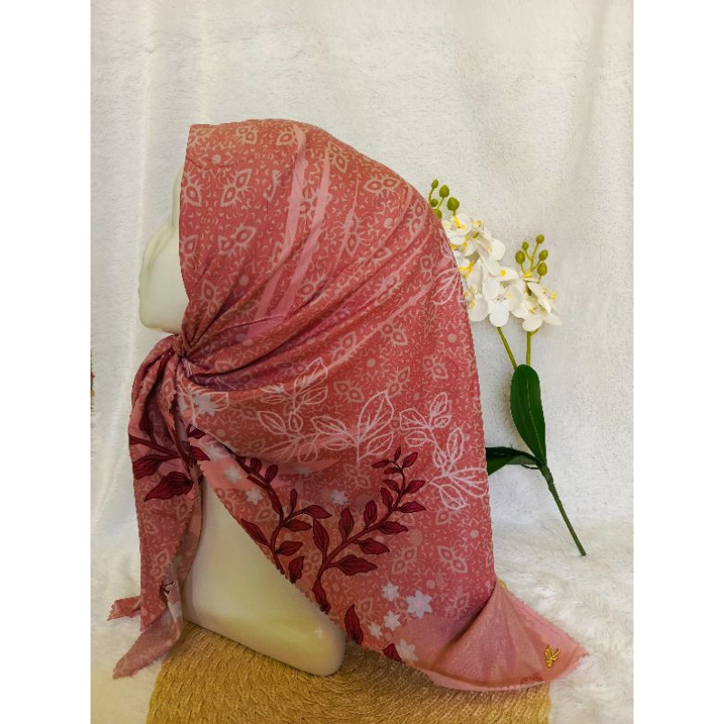 Hijab Segi Empat || Hijab Premium || Hijab Motif Elegan || Hijab Motif Terbaru || Hijab Bunga || Hij
